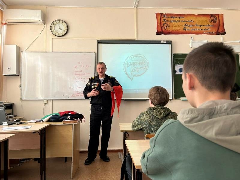 Патриотами не рождаются, патриотами становятся Патриотами не рождаются, патриотами становятся