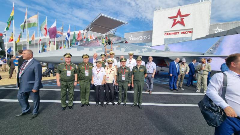 Открылся Международный военно-технический форум «АРМИЯ – 2022» Открылся Международный военно-технический форум «АРМИЯ – 2022»