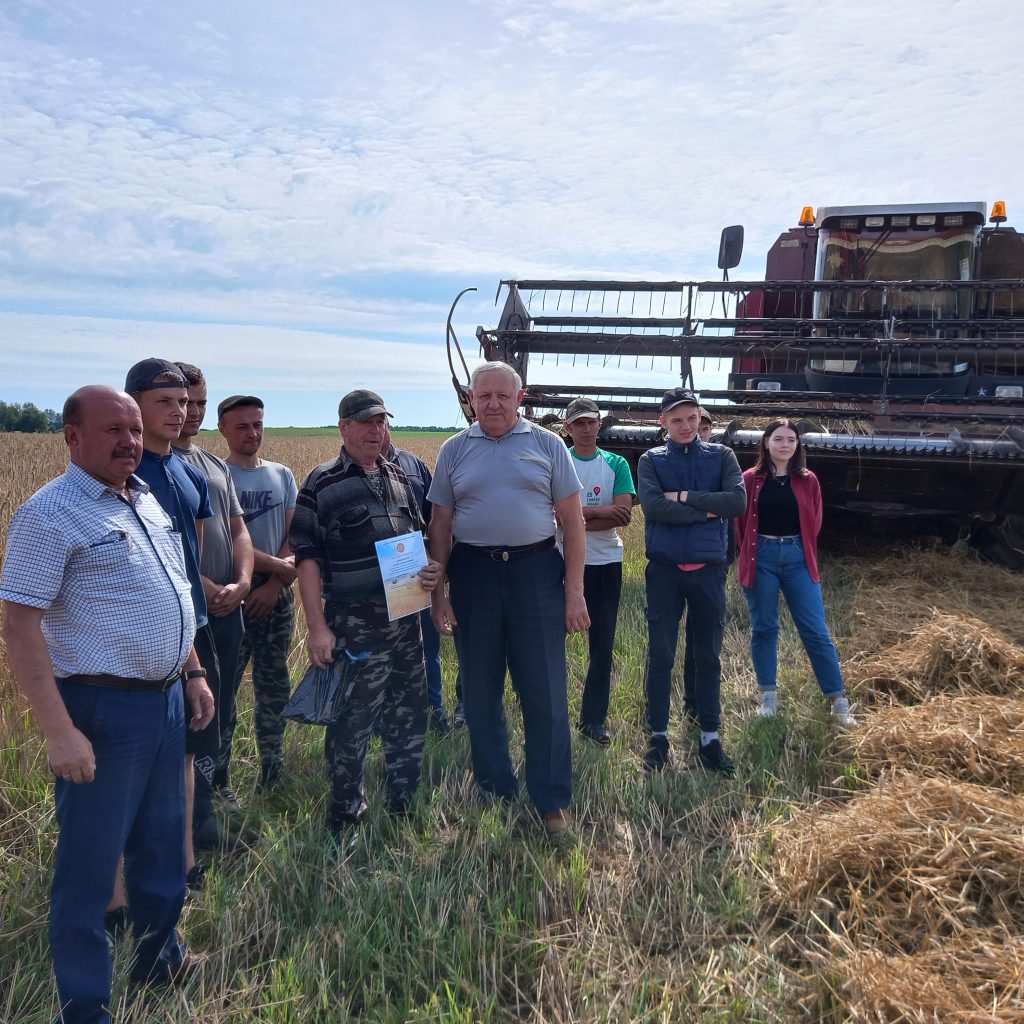 Ветераны в строю Ветераны в строю