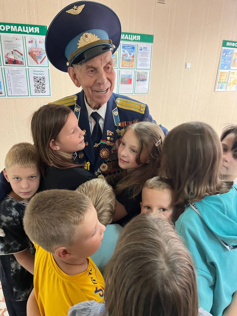 Такие встречи не забываются Такие встречи не забываются