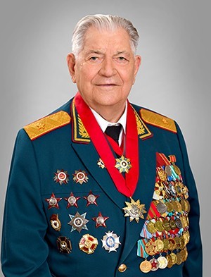 ПОЗДРАВЛЯЕМ ПРЕДСЕДАТЕЛЯ МОСКОВСКОГО КОМИТЕТА ВЕТЕРАНОВ ВОЙНЫ СЛУХАЯ ИВАНА АНДРЕЕВИЧА С ЮБИЛЕЕМ –100-ЛЕТИЕМ СО ДНЯ РОЖДЕНИЯ! ПОЗДРАВЛЯЕМ ПРЕДСЕДАТЕЛЯ МОСКОВСКОГО КОМИТЕТА ВЕТЕРАНОВ ВОЙНЫ СЛУХАЯ ИВАНА АНДРЕЕВИЧА С ЮБИЛЕЕМ –100-ЛЕТИЕМ СО ДНЯ РОЖДЕНИЯ!