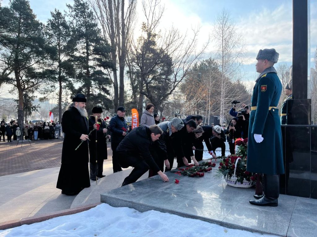 Киргизское общество блокадников Ленинграда к 81-й годовщине полного снятия блокады Киргизское общество блокадников Ленинграда к 81-й годовщине полного снятия блокады