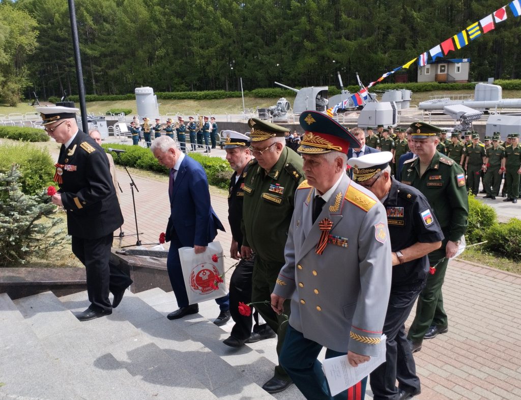 Морякам – защитникам Москвы посвящается