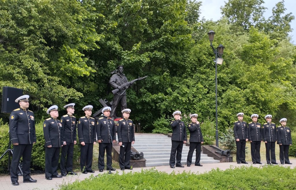 Морякам – защитникам Москвы посвящается