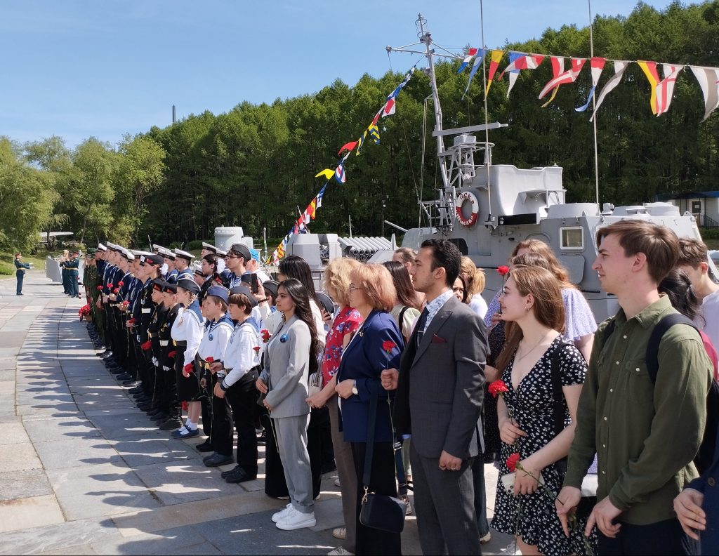 Морякам – защитникам Москвы посвящается
