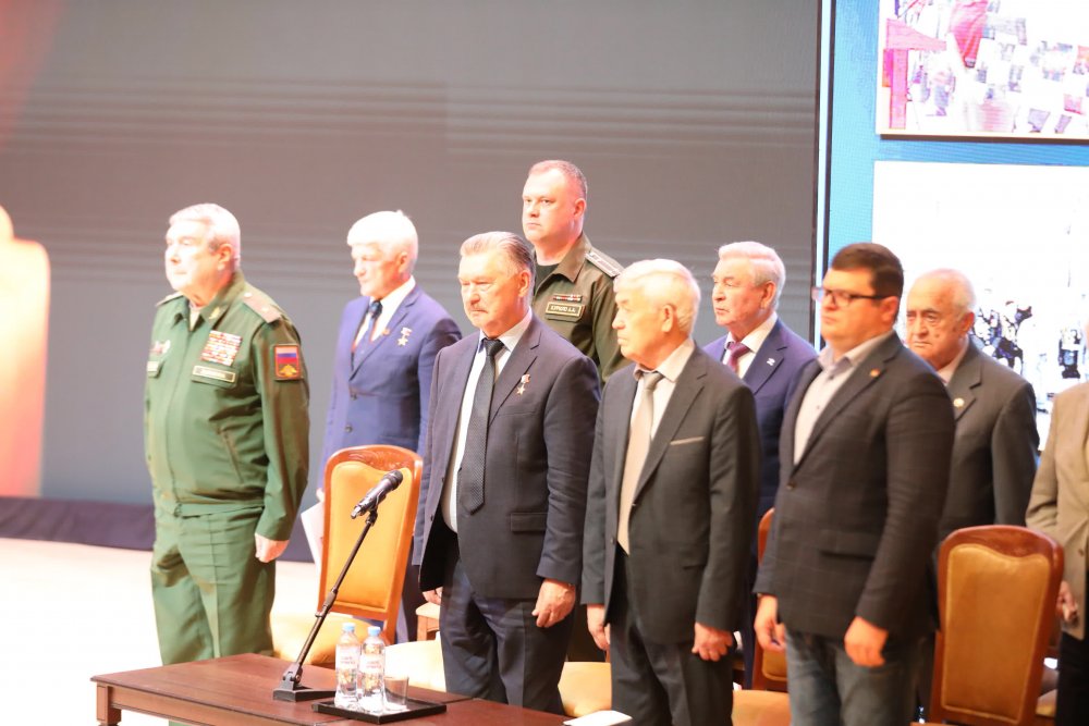 https://mosdomveteran.ru/uploads/posts/2025-06/medium/1750938865_1m1a1316-1.jpg