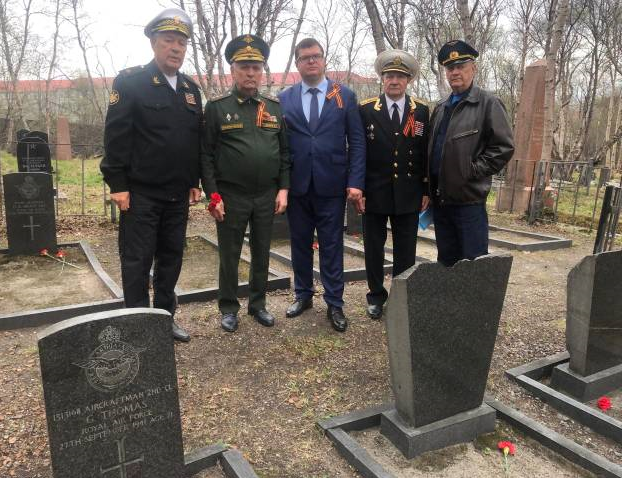 ВЕТЕРАНЫ МЕЖДУНАРОДНОГО СОЮЗА НЕЗАВИСИМЫХ ГОСУДАРСТВ ПОЧТИЛИ ПАМЯТЬ ГЕРОЕВ СЕВЕРНЫХ КОНВОЕВ