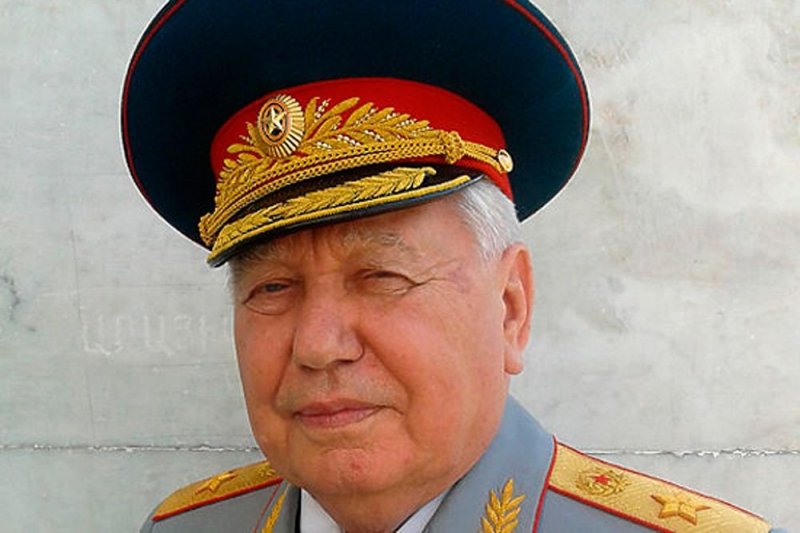 ПОЗДРАВЛЯЕМ ПРЕДСЕДАТЕЛЯ СОВЕТА ОБЩЕРОССИЙСКОЙ ОБЩЕСТВЕННОЙ ОРГАНИЗАЦИИ ВЕТЕРАНОВ ВООРУЖЁННЫХ СИЛ РОССИЙСКОЙ ФЕДЕРАЦИИ ГЕНЕРАЛА АРМИИ ЕРМАКОВА ВИКТОРА ФЁДОРОВИЧА С ЮБИЛЕЕМ – 90-ЛЕТИЕМ СО ДНЯ РОЖДЕНИЯ!
