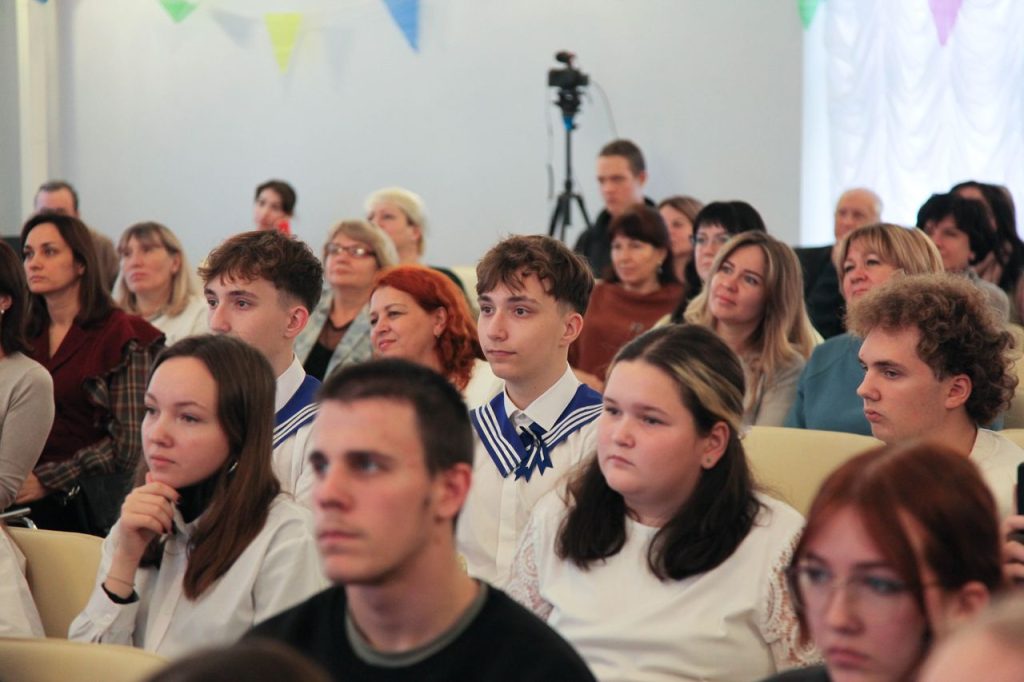 ЦЕРЕМОНИЯ НАГРАЖДЕНИЯ ПОБЕДИТЕЛЕЙ ВСЕРОССИЙСКОГО ДЕТСКО-ЮНОШЕСКОГО ПАТРИОТИЧЕСКОГО КОНКУРСА «ГРЕНАДЕРЫ, ВПЕРЕД!»