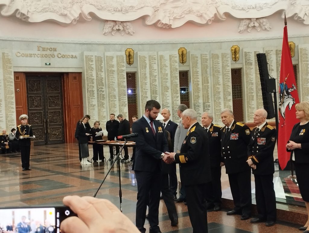 Торжественное мероприятие, посвященное 330-летию основания Флота России и 25-летию канонизации в лике святых адмирала Федора Ушакова, организованное Клубом адмиралов