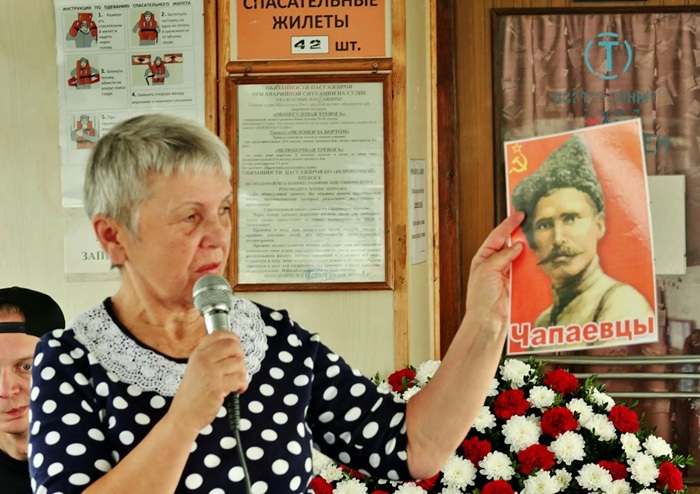 Памятный патриотический час «Венок памяти», посвященный 107-й годовщине со дня гибели народного полководца Василия Ивановича Чапаева, организованный Саратовской региональной организацией Российского Союза ветеранов