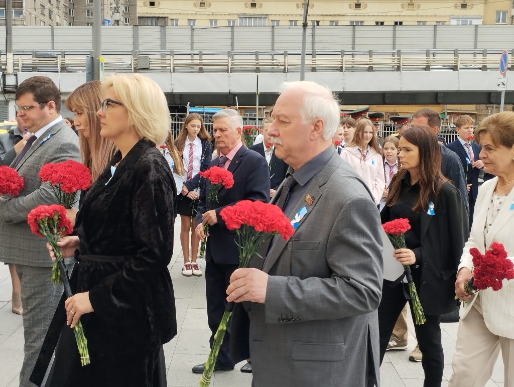 ПАМЯТНОЕ МЕРОПРИЯТИЕ У СТАНЦИИ МЕТРО РИЖСКАЯ В МОСКВЕ В ДЕНЬ СОЛИДАРНОСТИ В БОРЬБЕ С ТЕРРОРИЗМОМ